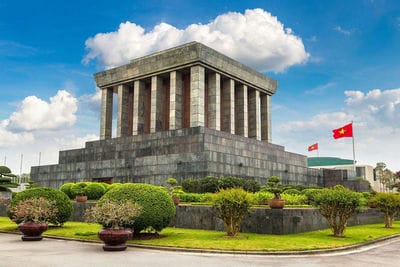 a-journey-through-history-visiting-the-ho-chi-minh-mausoleum-in-hanoi