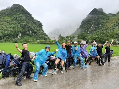 ha-giang-loop-in-the-rain
